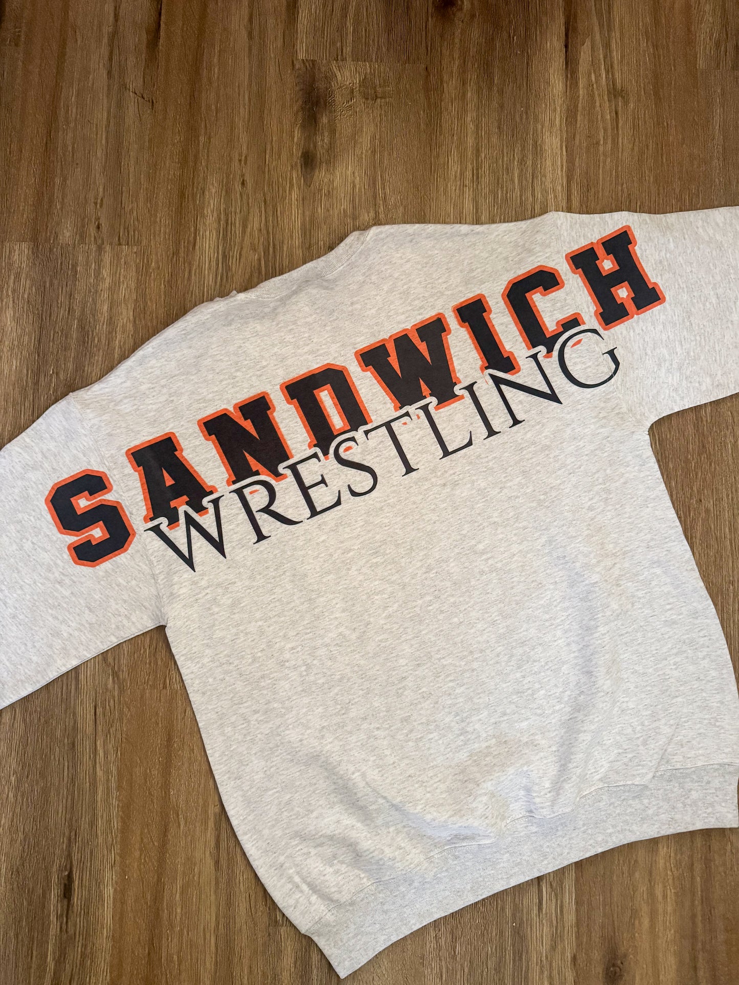 Sandwich Wrestling